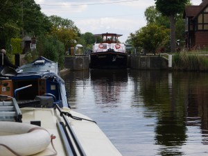 100' ferry in a 120' lock with 1' side clearance.