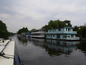 Houseboats ?